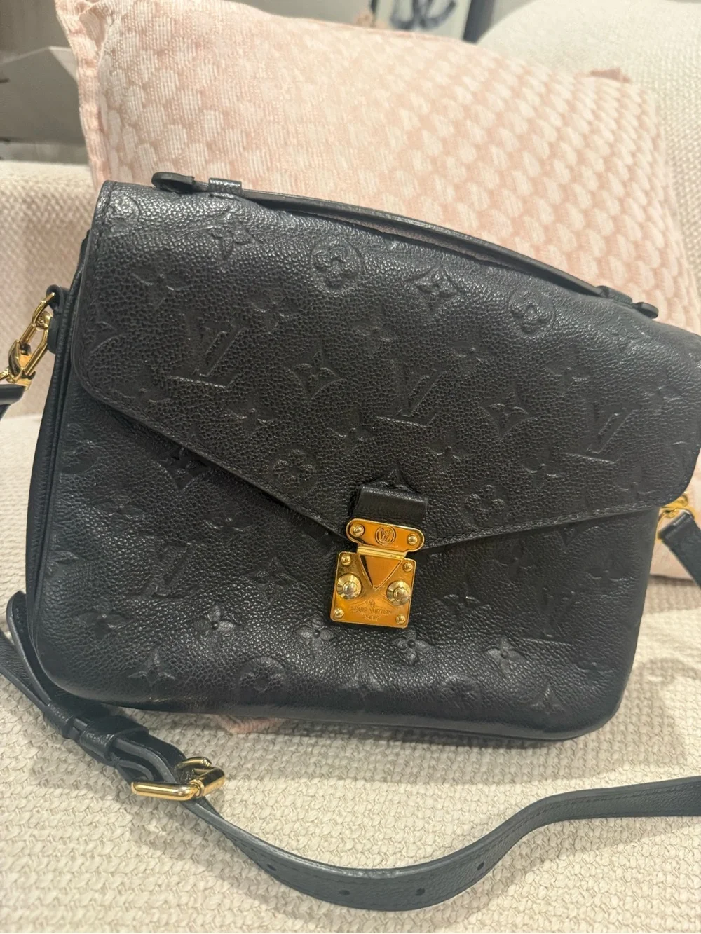 Louis Vuitton Black Monogram Empreinte Leather Pochette Metis-Style Crossbody - Picture 6 of 6